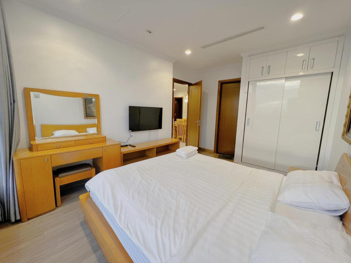 Homes By Christine - Vinhomes Central Park Ho Chi Minh-stad Buitenkant foto