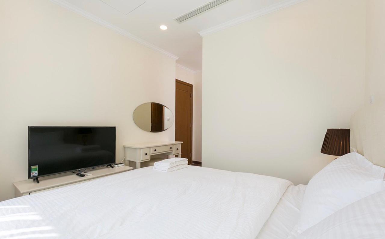 Homes By Christine - Vinhomes Central Park Ho Chi Minh-stad Buitenkant foto