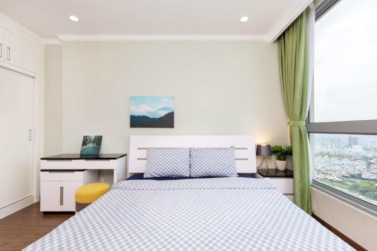 Homes By Christine - Vinhomes Central Park Ho Chi Minh-stad Buitenkant foto