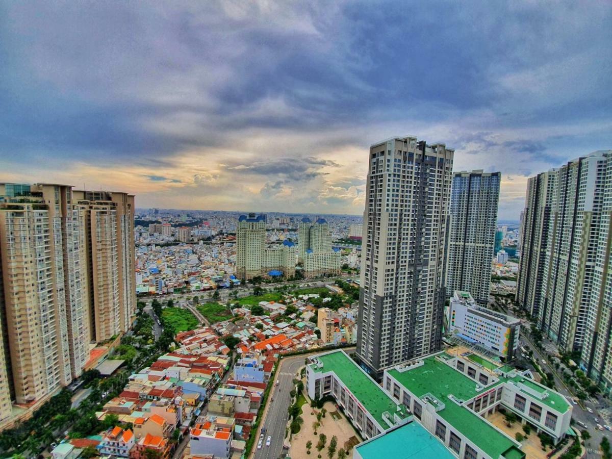 Homes By Christine - Vinhomes Central Park Ho Chi Minh-stad Buitenkant foto