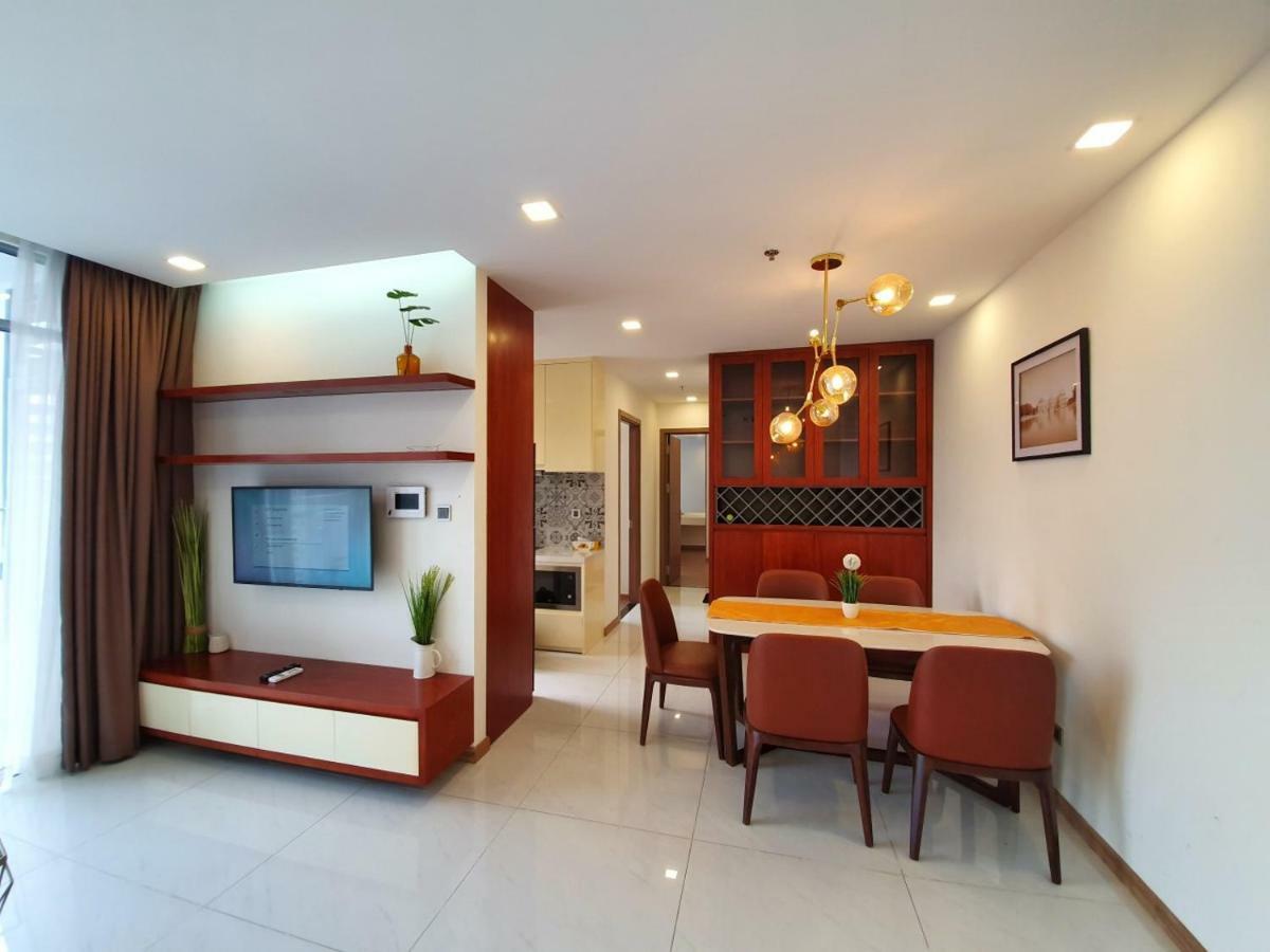 Homes By Christine - Vinhomes Central Park Ho Chi Minh-stad Buitenkant foto