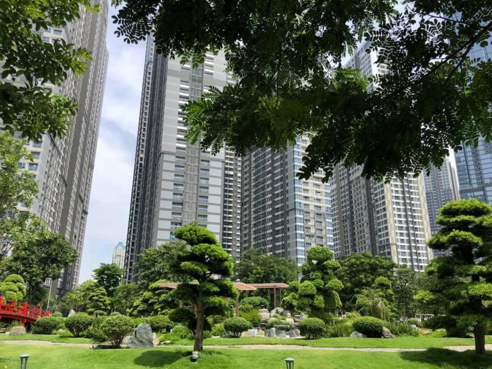 Homes By Christine - Vinhomes Central Park Ho Chi Minh-stad Buitenkant foto